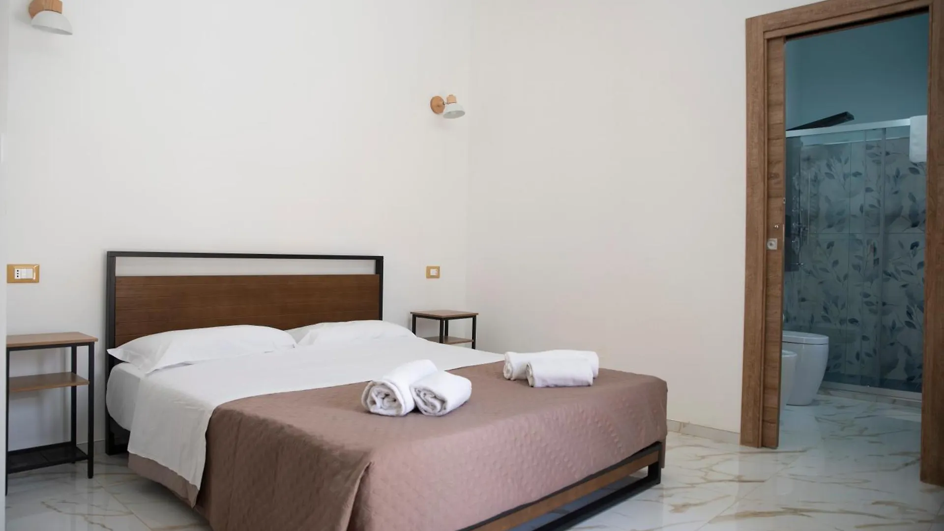 بيت ضيافة La Dolce Vita Rooms & Suite أغريجنتو