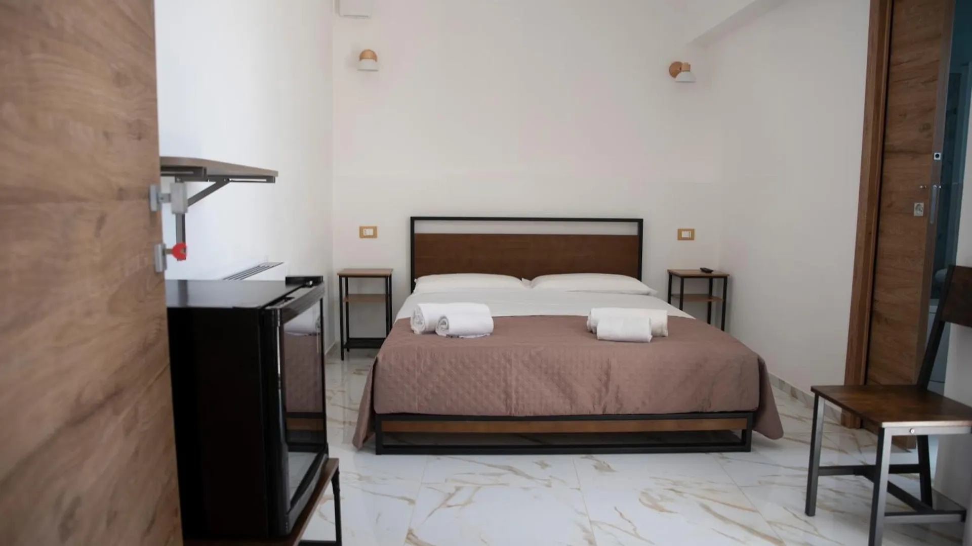 La Dolce Vita Rooms & Suite أغريجنتو