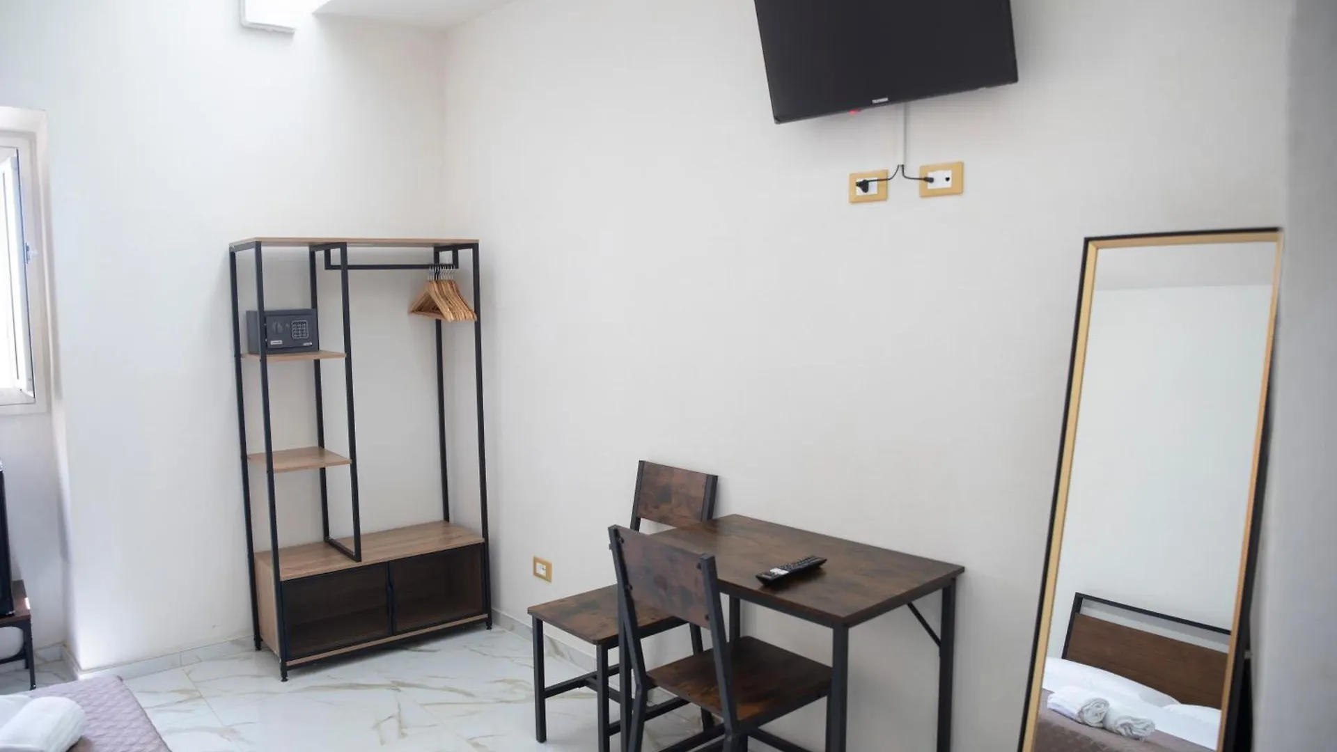La Dolce Vita Rooms & Suite أغريجنتو 0*,